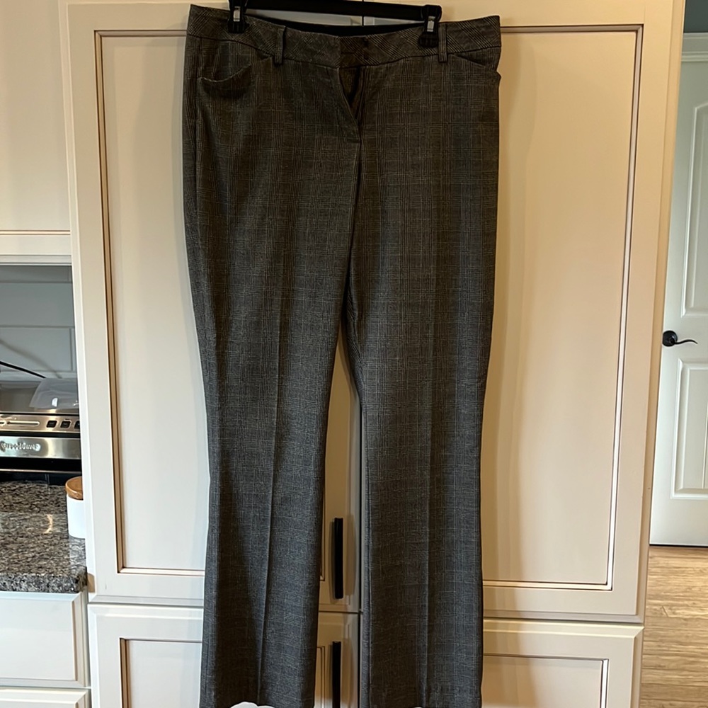 Women’s Express dress pants. Size 10.
